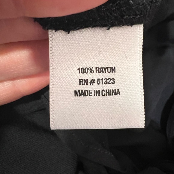 1 State black strapless pants romper/jumpsuit size medium - Picture 7 of 8